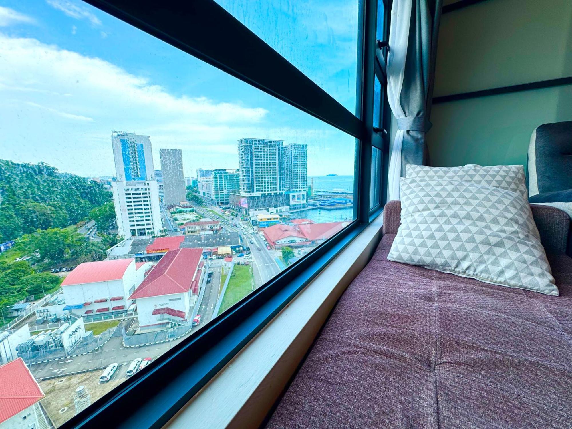 Sunset Seaview Vacation Condos @ Jesselton Quay Kota Kinabalu Kültér fotó